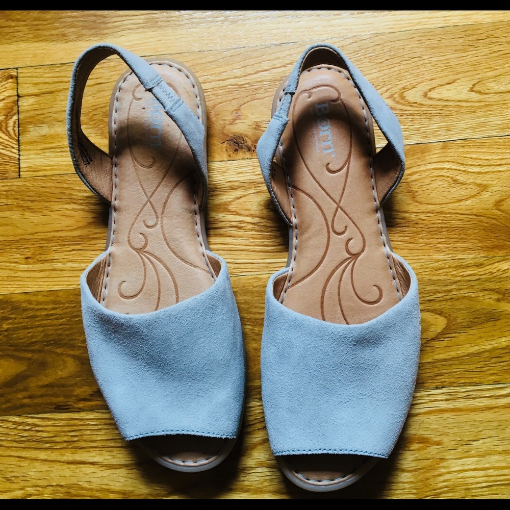 Born Blue Grey Suede NWOT Slingbacks Sz 10